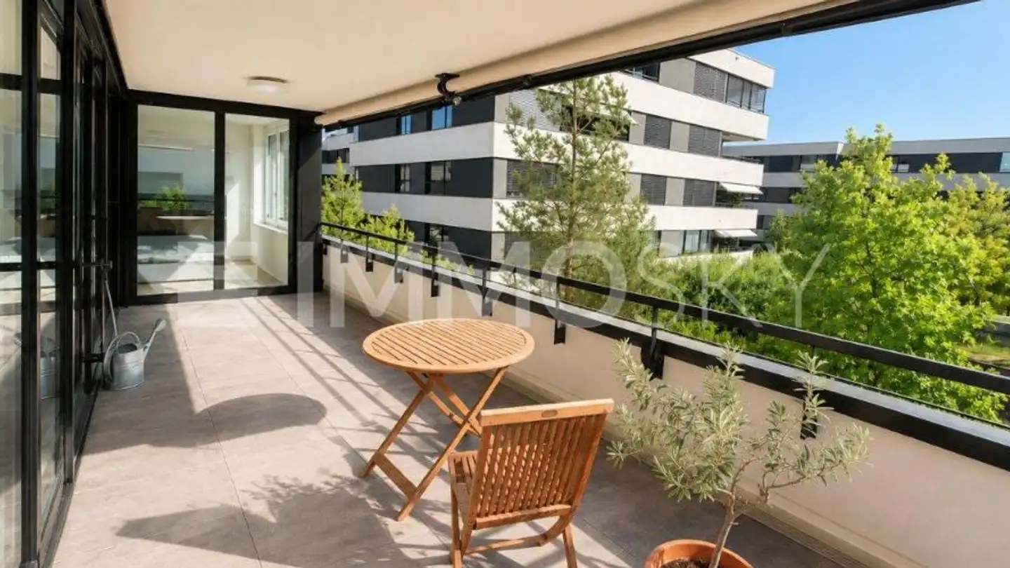 Apartment for rent - 4153 Reinach BL