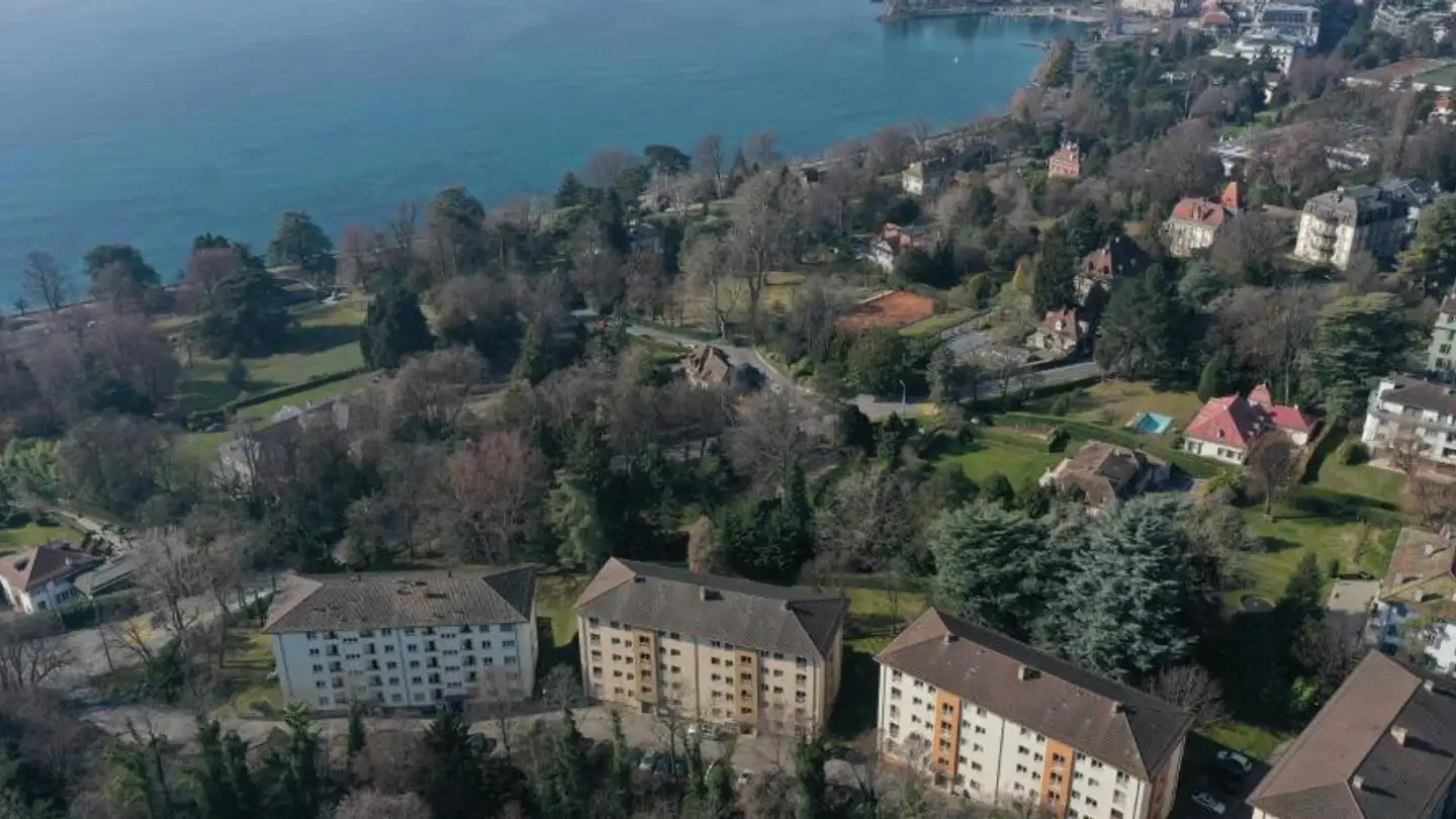 Place de parking extérieure à louer - Avenue Du Denantou 17, 1006 Lausanne - Photo 3