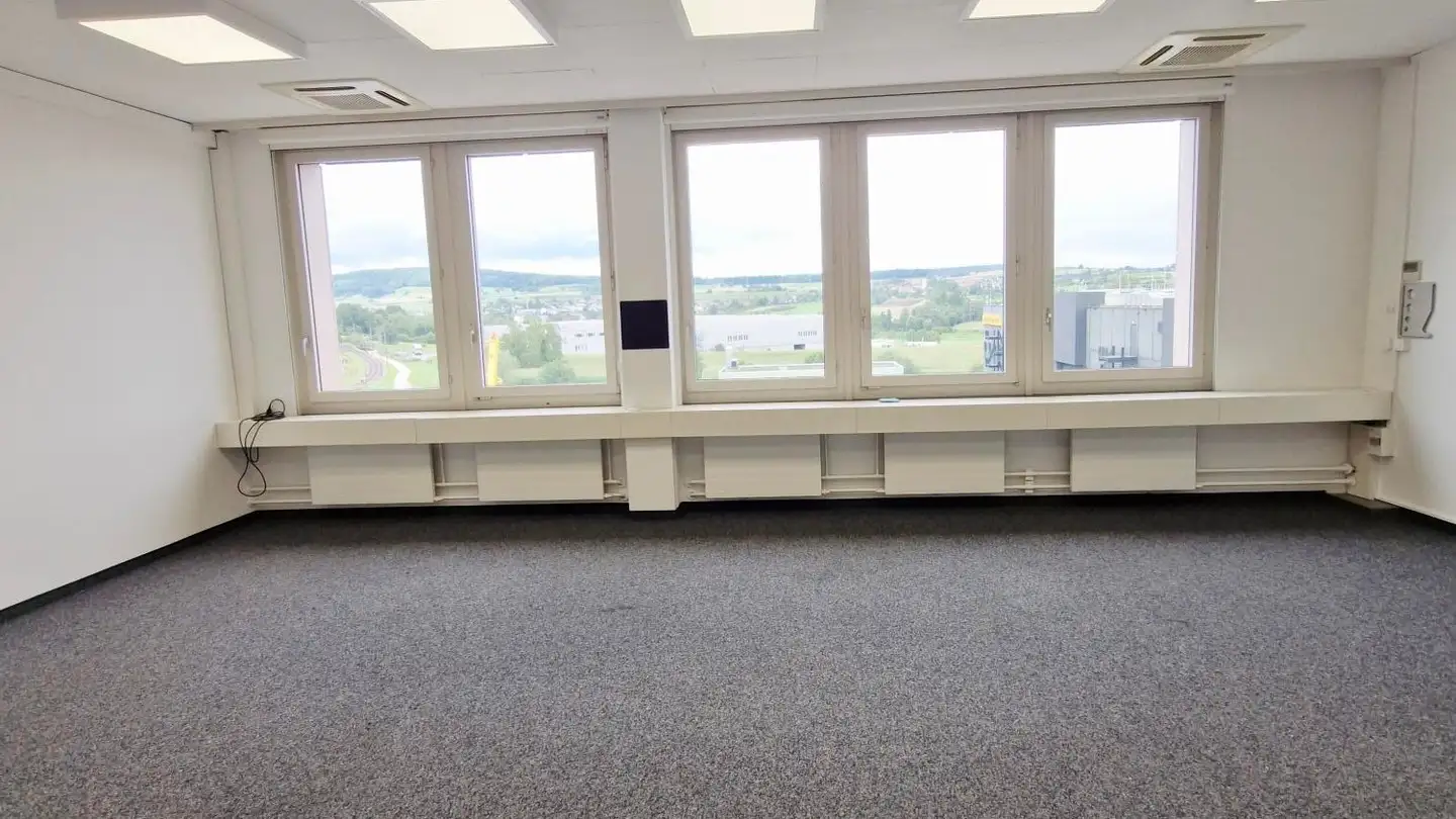 Bürofläche mieten - Rudolf-Maag-Strasse 5, 8157 Dielsdorf