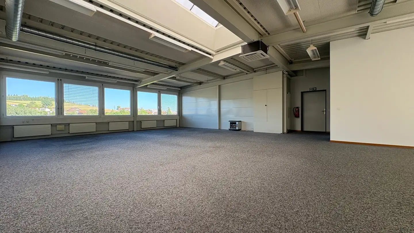 Spazio ufficio in affitto - Meriedweg 5, 3172 Niederwangen b. Bern