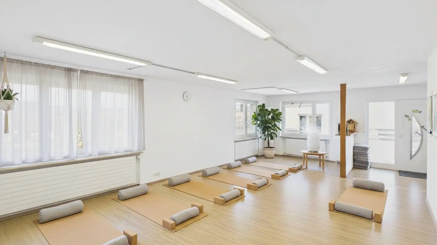 Commercial for rent - Dorfrain 8, 5745 Safenwil - Photo 2