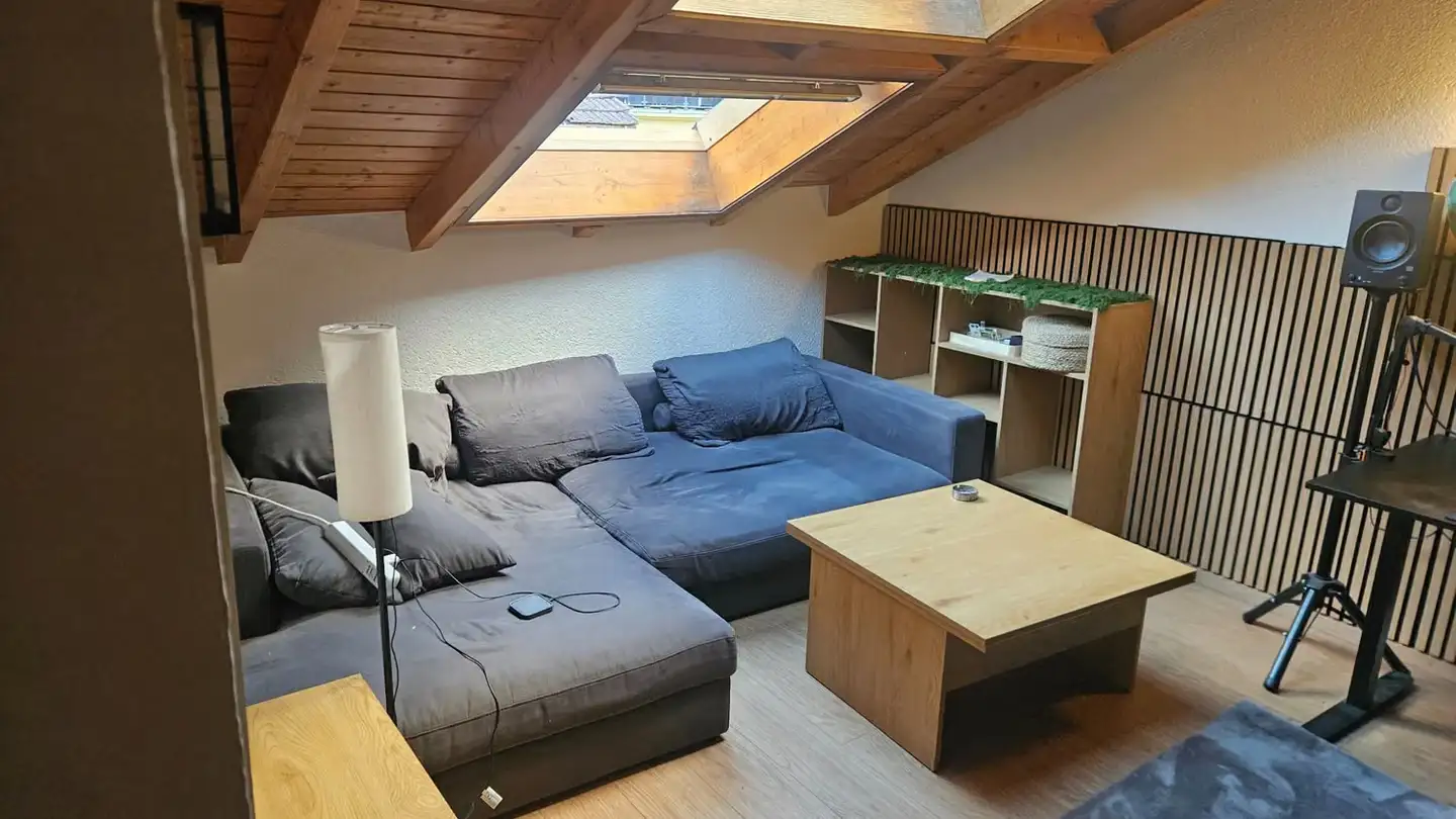 Apartment for rent - Route De Châtaignier, 1926 Fully - Photo 2