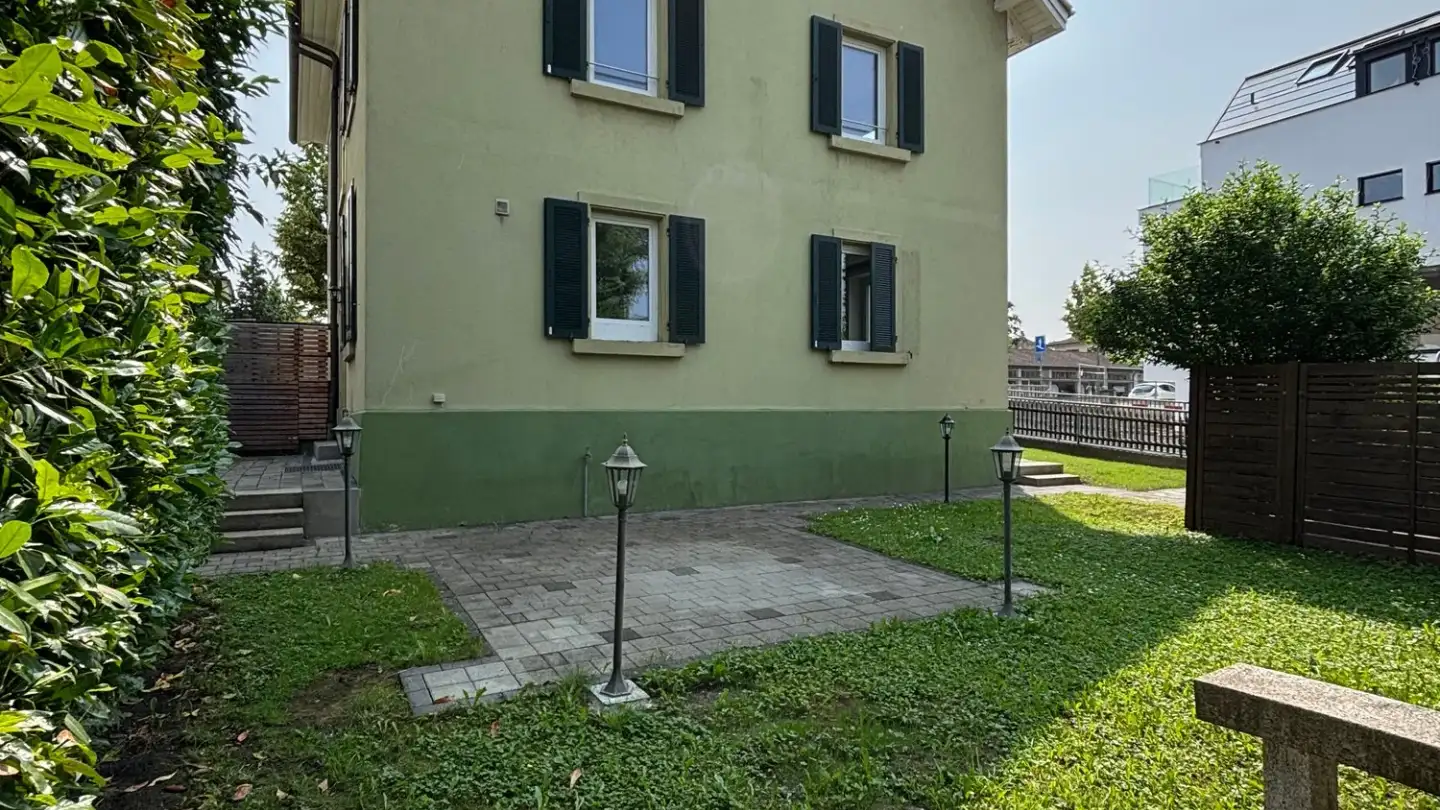 Maison jumelle à vendre - Apfhalterstrasse 4, 4132 Muttenz - Photo 2
