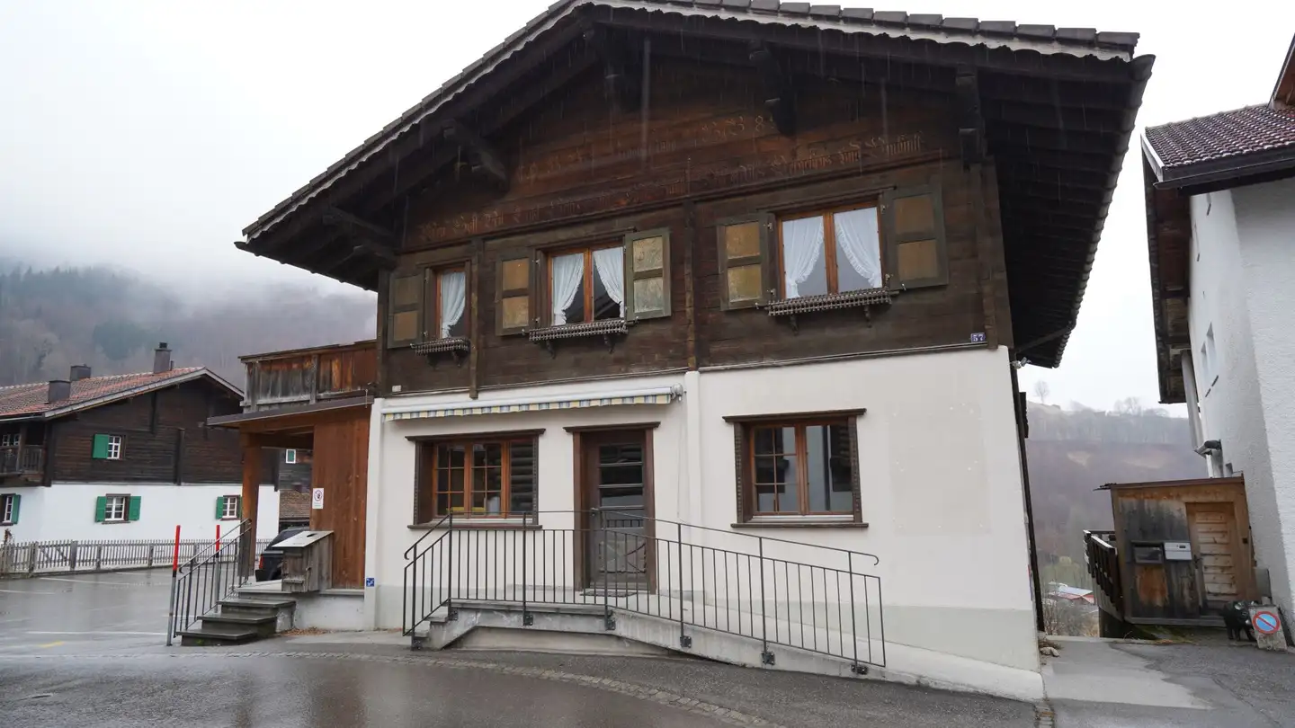 Commercial à vendre - Serneuserstrasse, 7249 Serneus