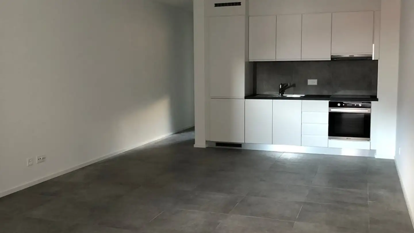 Apartment for rent - Via Dragone 1, 6710 Biasca - Photo 4