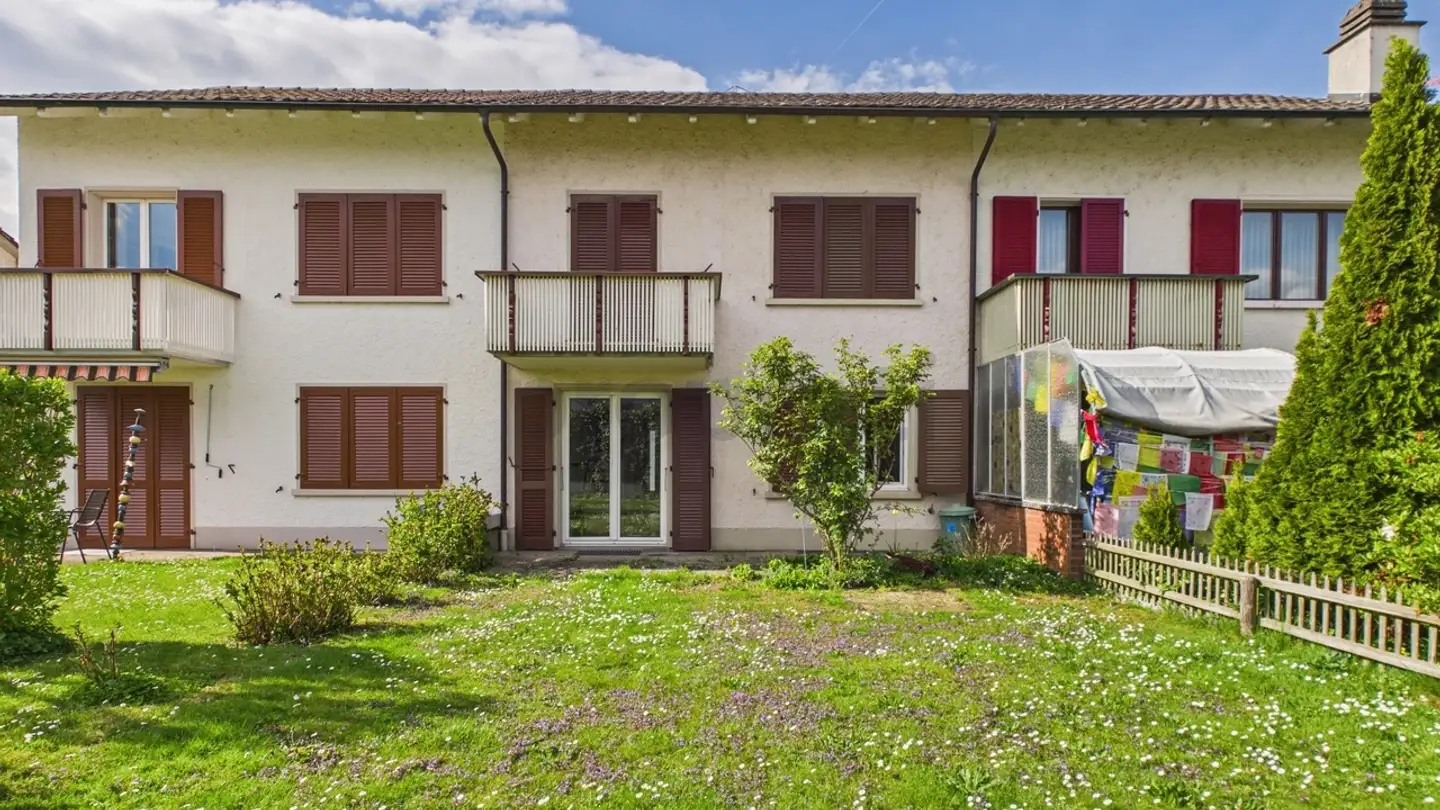 Maison en terrasse à vendre - 5034 Suhr