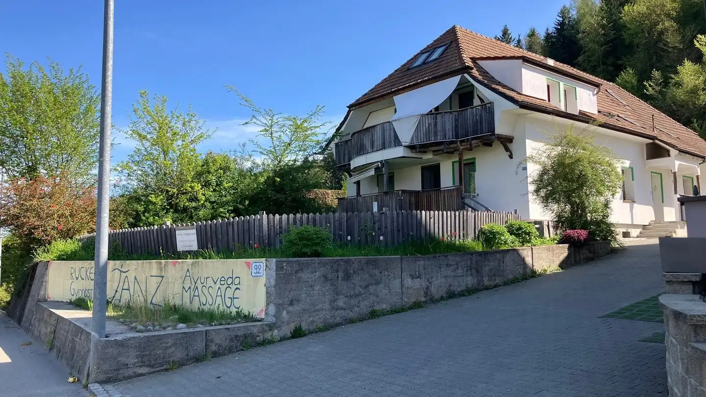 Appartement à louer - Hauptstrasse 92, 5726 Unterkulm