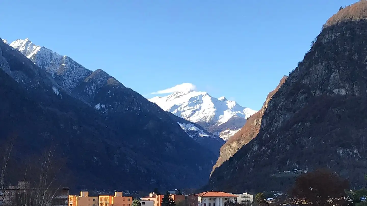 Edificio ad uso misto in vendita - Via Ai Noci 3, 6710 Biasca - Photo 4