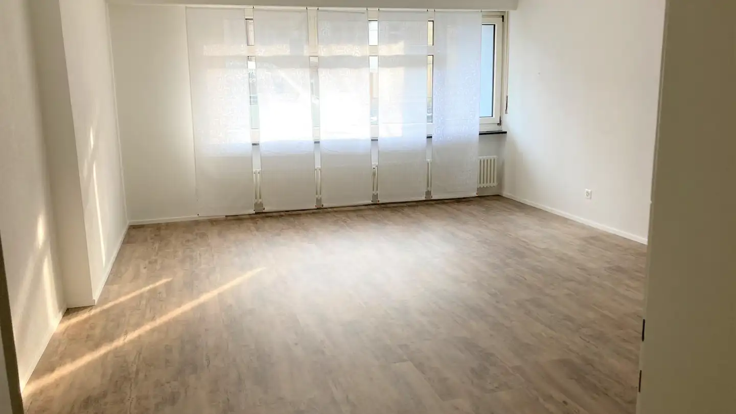 Commercial à louer - Spalenring 72, 4055 Basel - Photo 2
