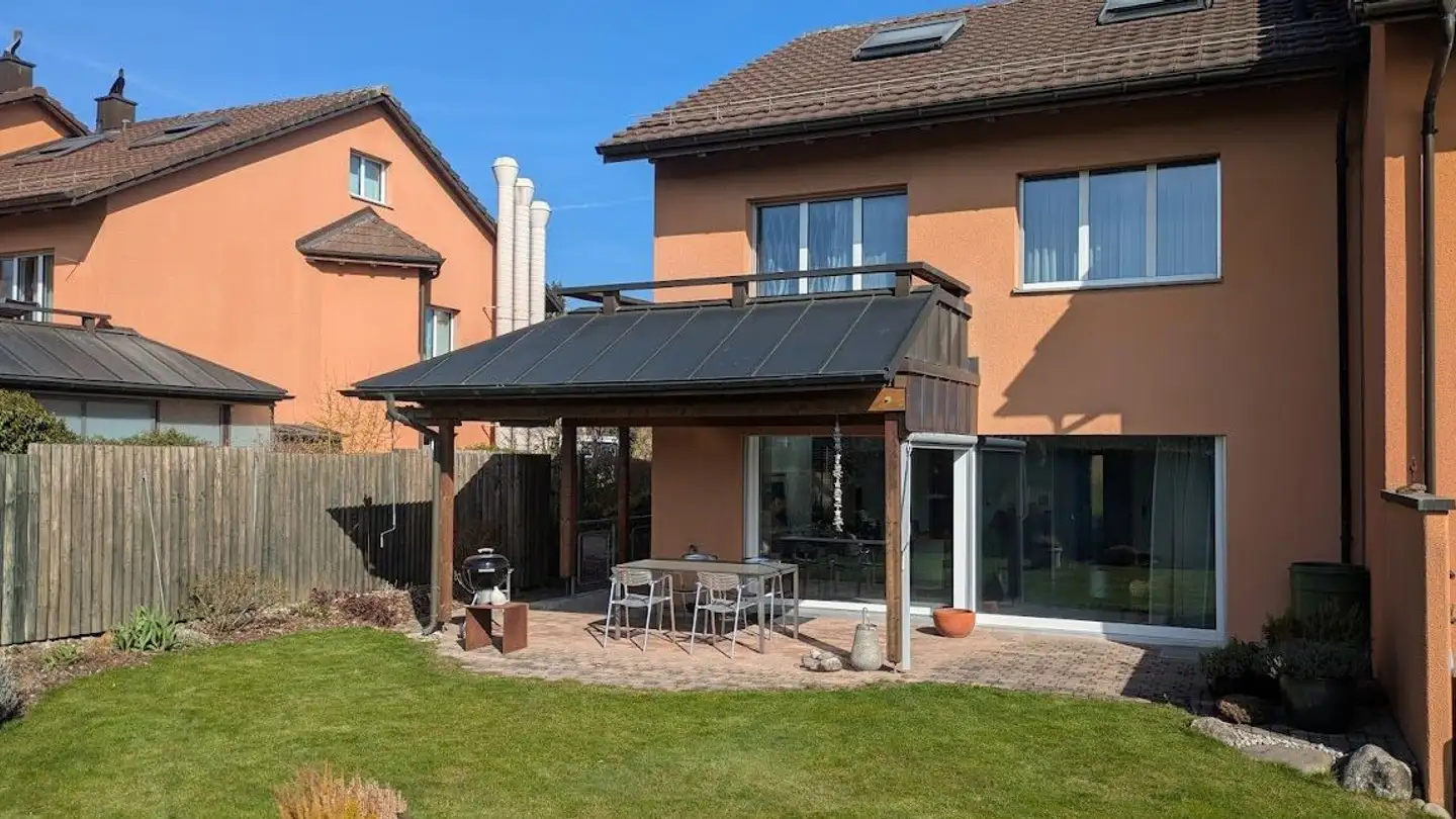 Casa a schiera in vendita - Harossenstrasse 36a, 8311 Brütten
