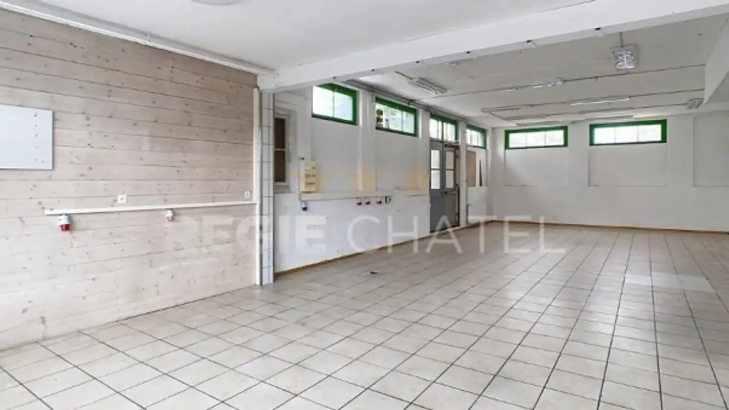 Gewerbe mieten - Rue De Vevey 127, 1630 Bulle - Foto 4