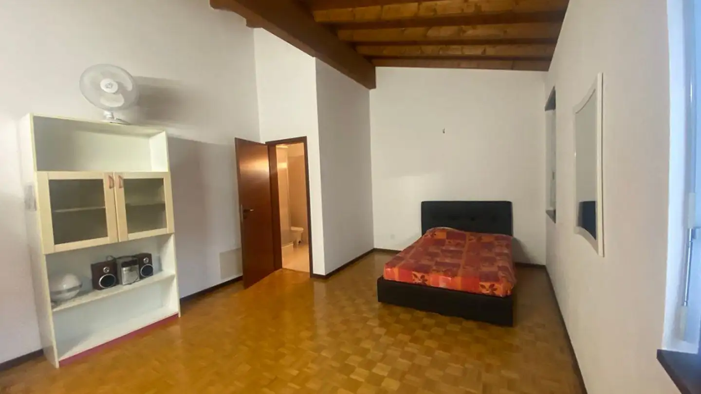 Stepped house for sale - 6874 Castel San Pietro - Photo 3