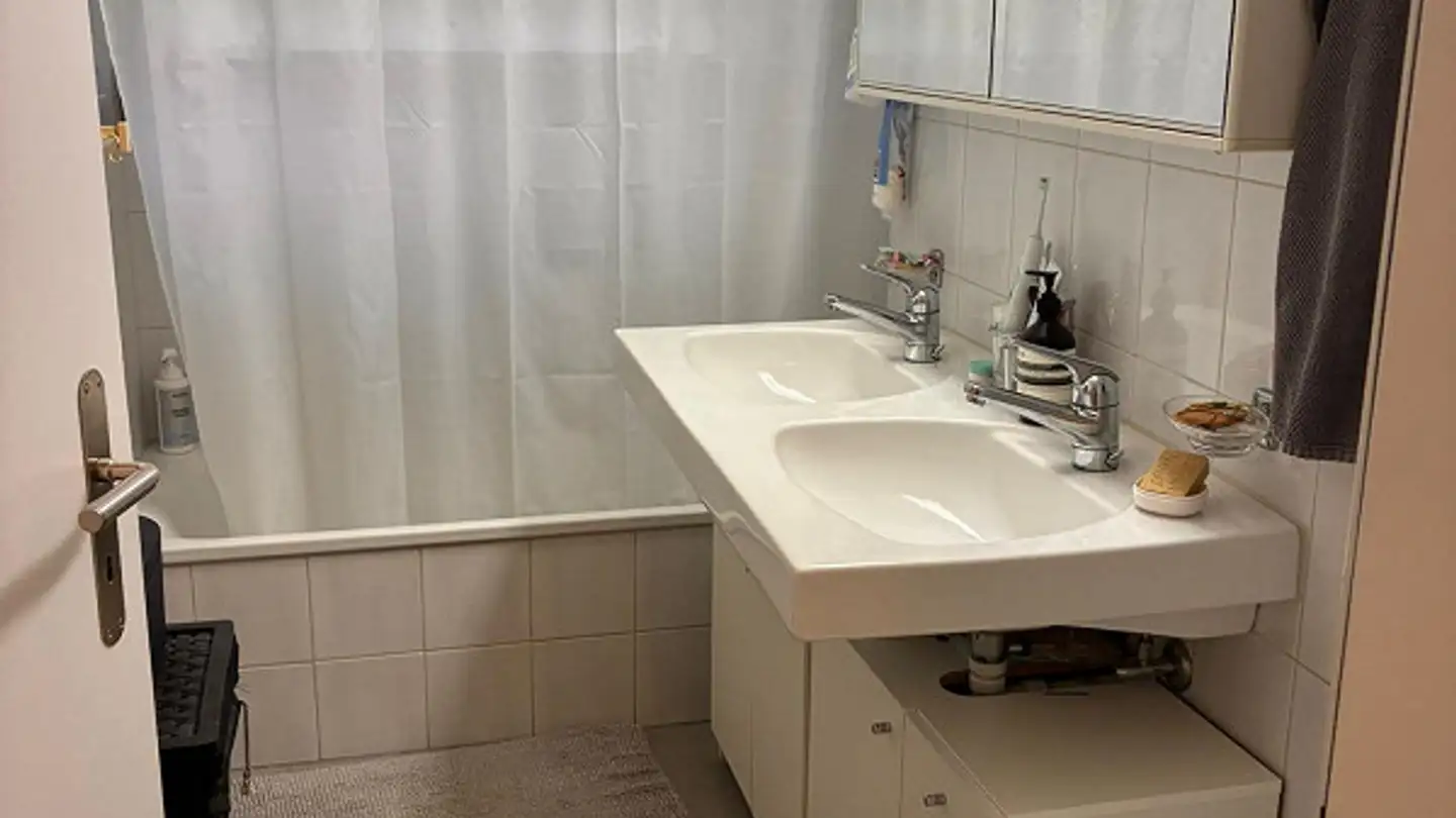 Apartment for rent - Sennhüttenstrasse 2c, 8903 Birmensdorf ZH - Photo 2