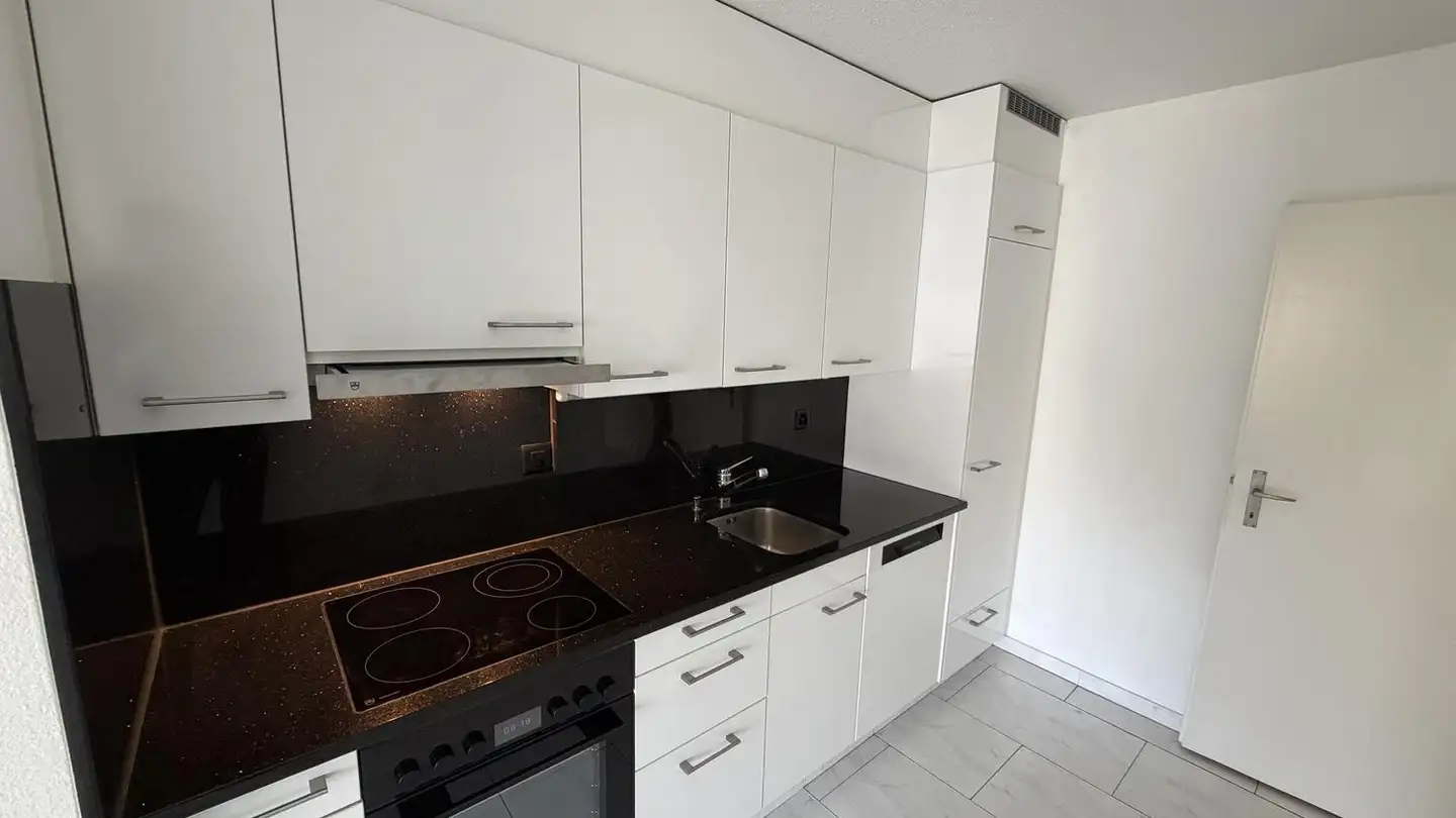 Apartment for rent - Bienenstrasse 1, 8004 Zürich - Photo 3