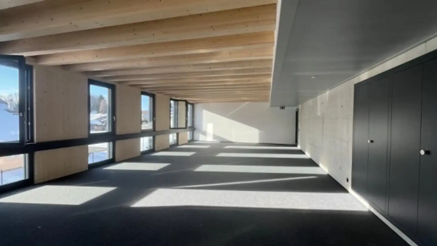 Bureau à louer - Route De Pra De Plan, 1618 Châtel-St-Denis - Photo 3