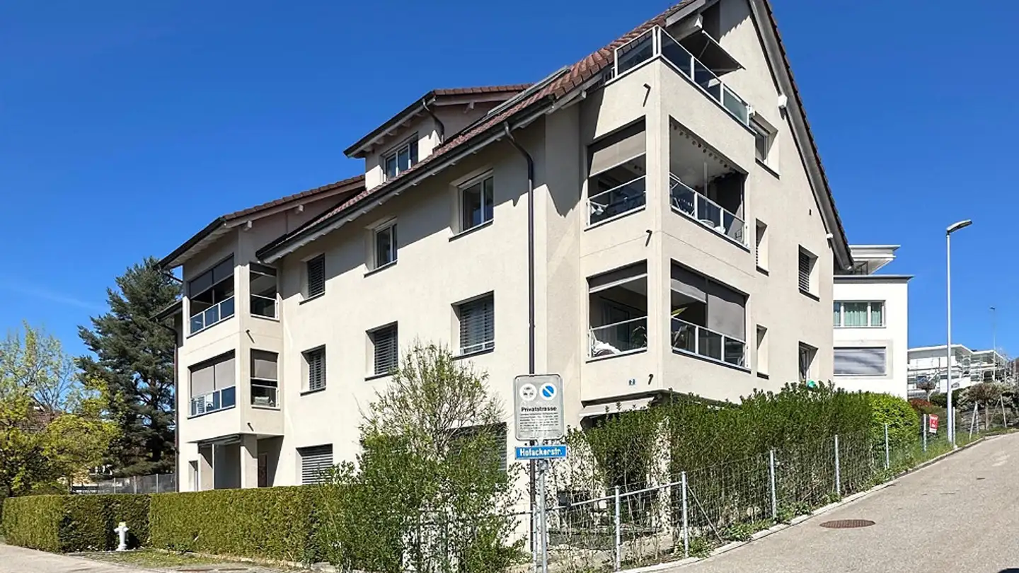 Outdoor parking space for rent - Hofackerstrasse 2, 8908 Hedingen