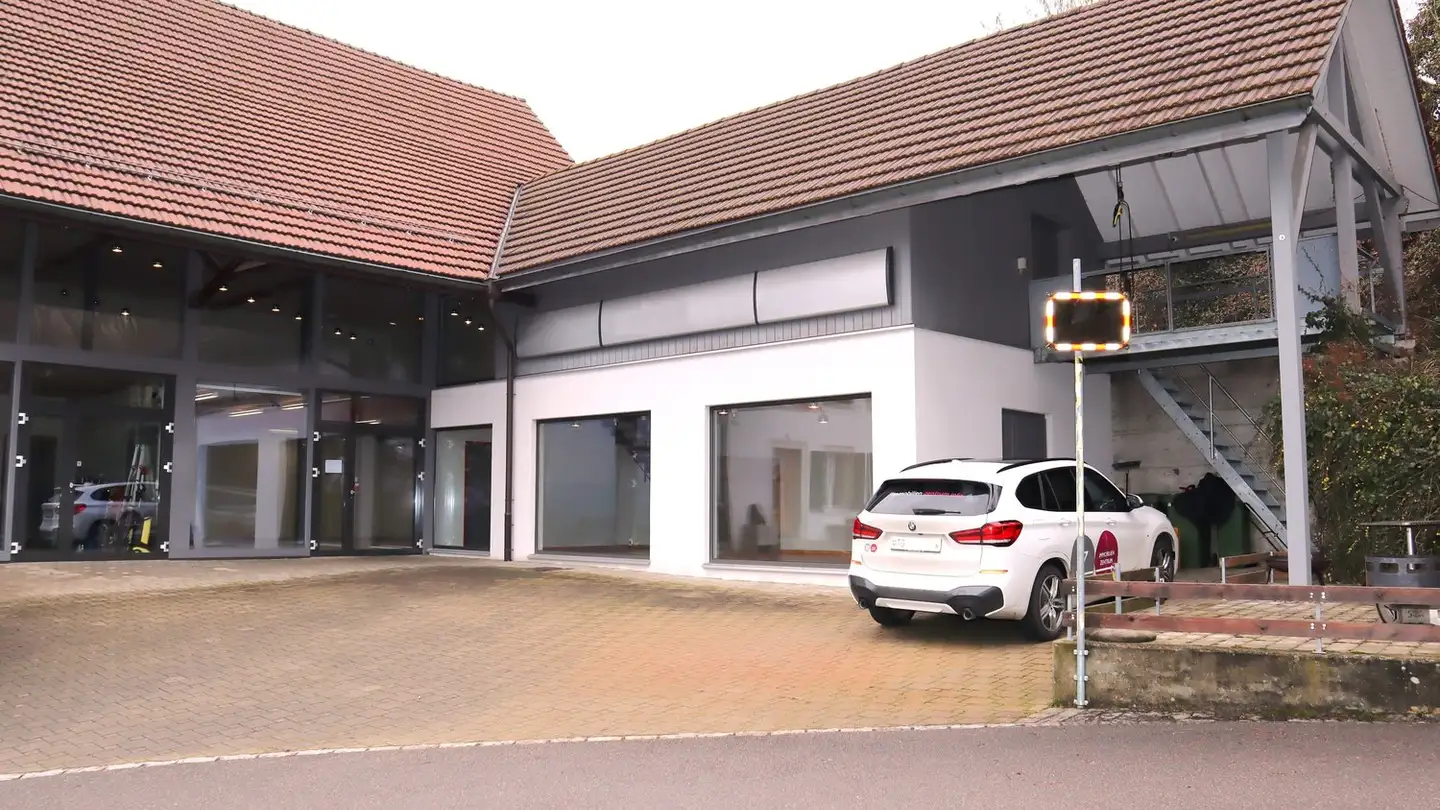 Gewerbe kaufen - Dorfstrasse 1, 8524 Uesslingen