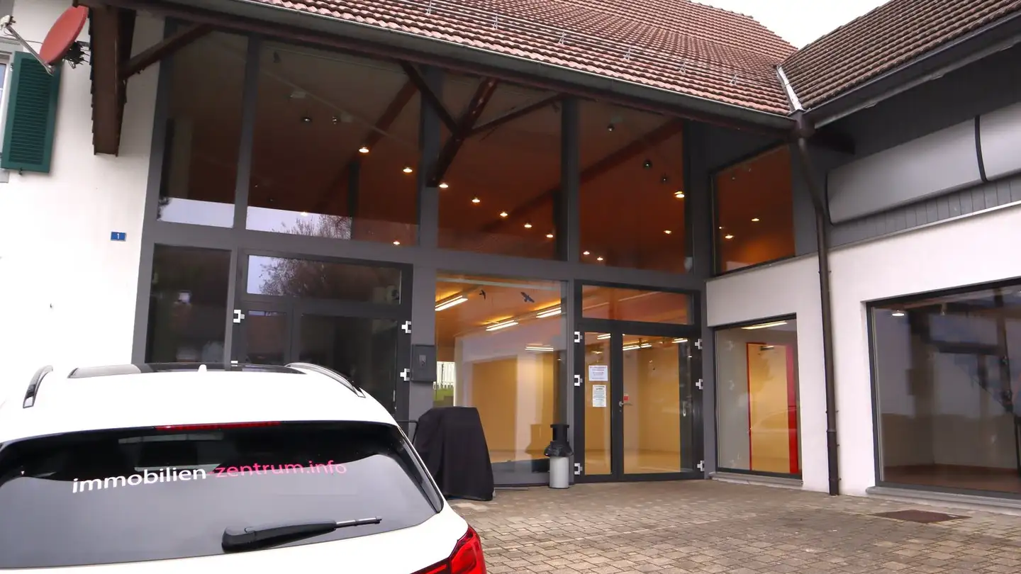 Gewerbe kaufen - Dorfstrasse 1, 8524 Uesslingen - Foto 2