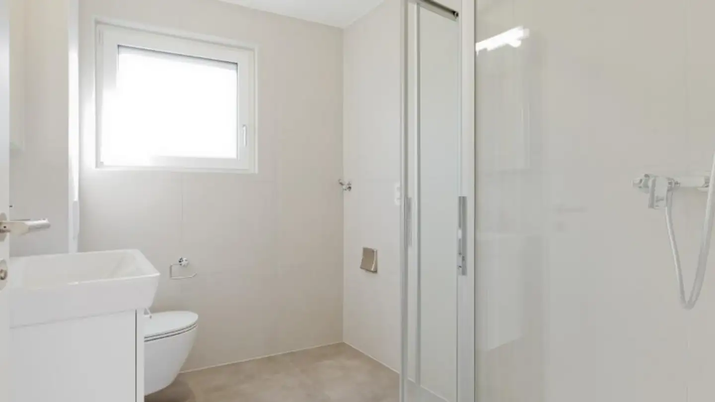 Apartment for rent - Rue de la Poya 24, 1964 Conthey - Photo 4