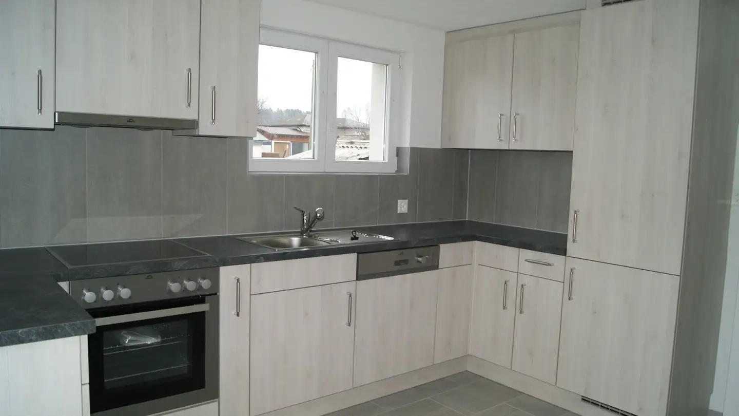 Apartment for rent - Oberlandstrasse 9, 1734 Tentlingen