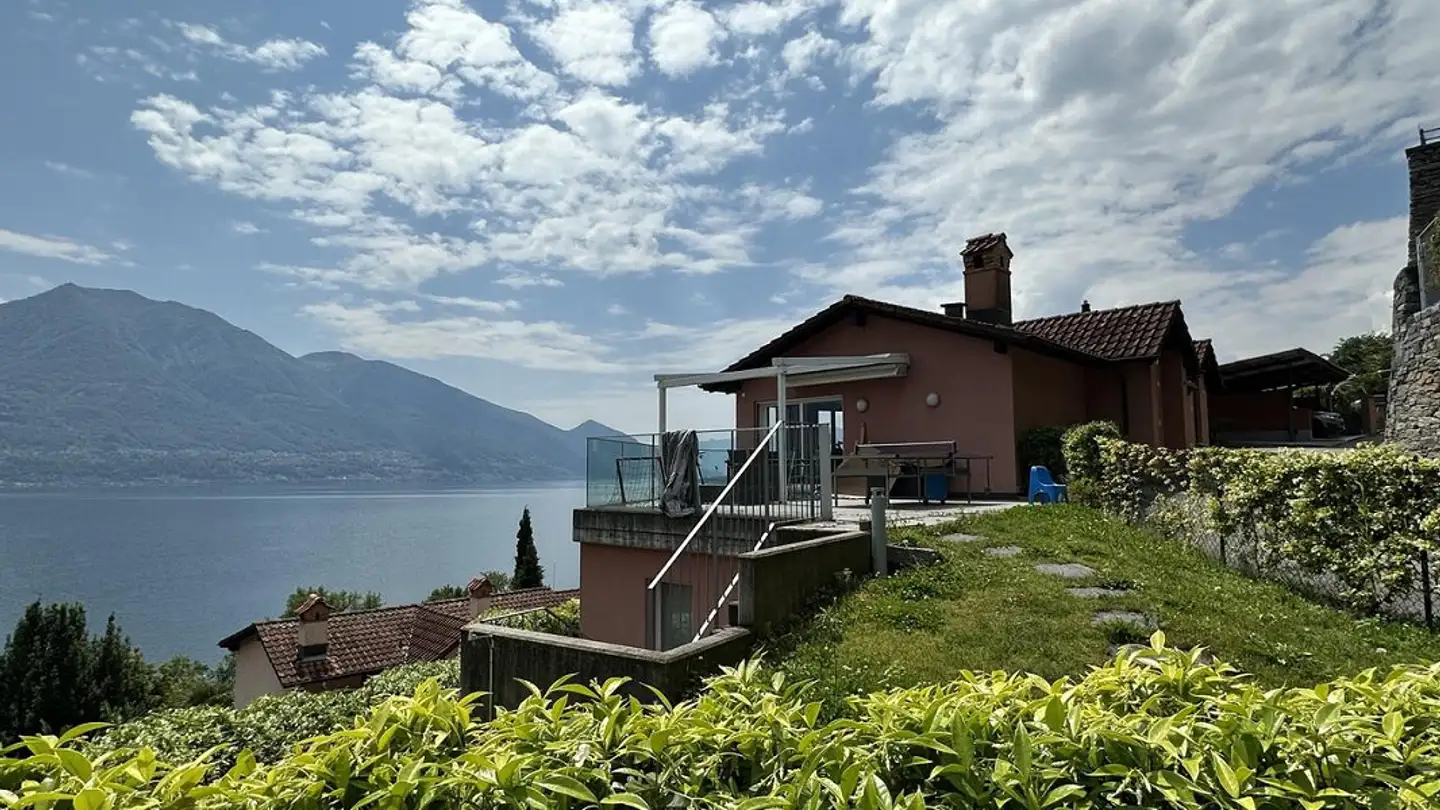 Casa singola in vendita - Via Alla Verbanella 11, 6648 Minusio