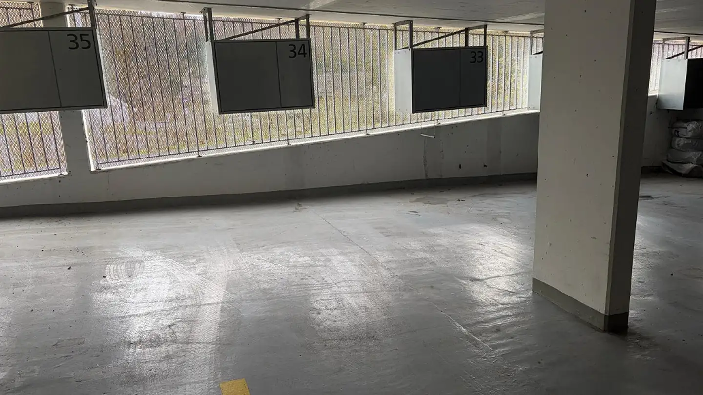 Tiefgaragenstellplatz mieten - Schädrütistrasse 61, 6006 Luzern