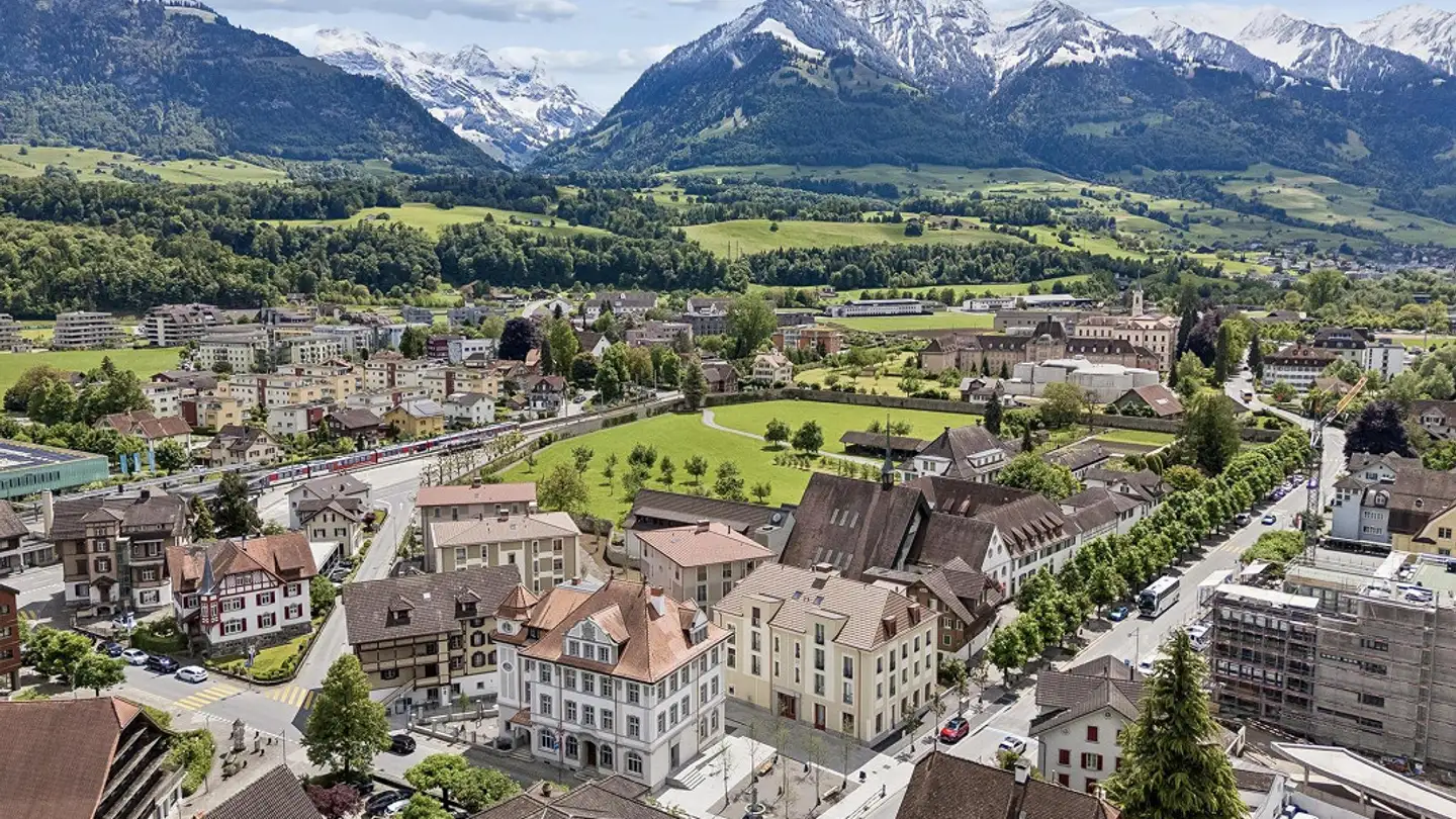Tiefgaragenstellplatz mieten - Grossgasse 8, 6060 Sarnen