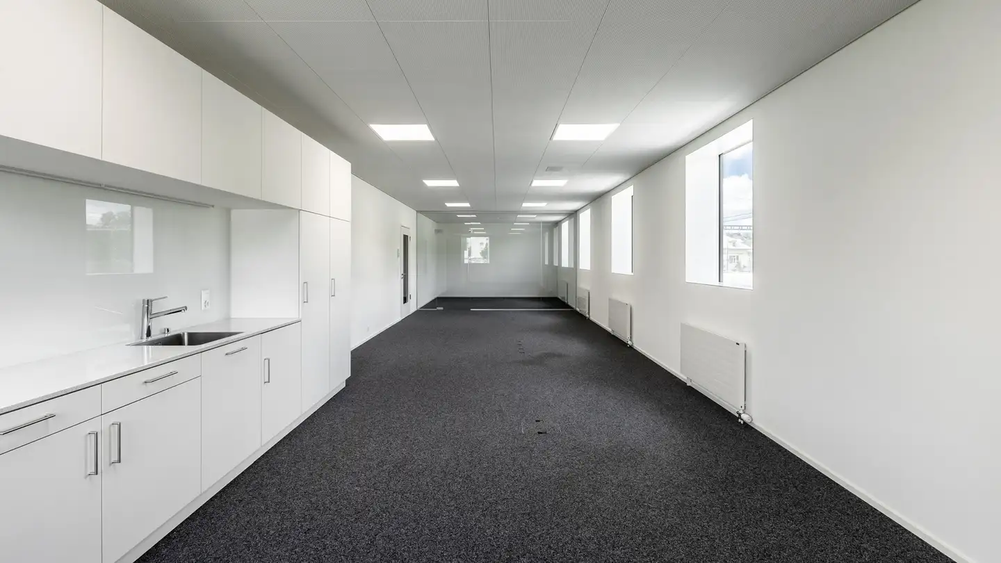 Office space for rent - Bahnhofstrasse 44, 4950 Huttwil - Photo 3