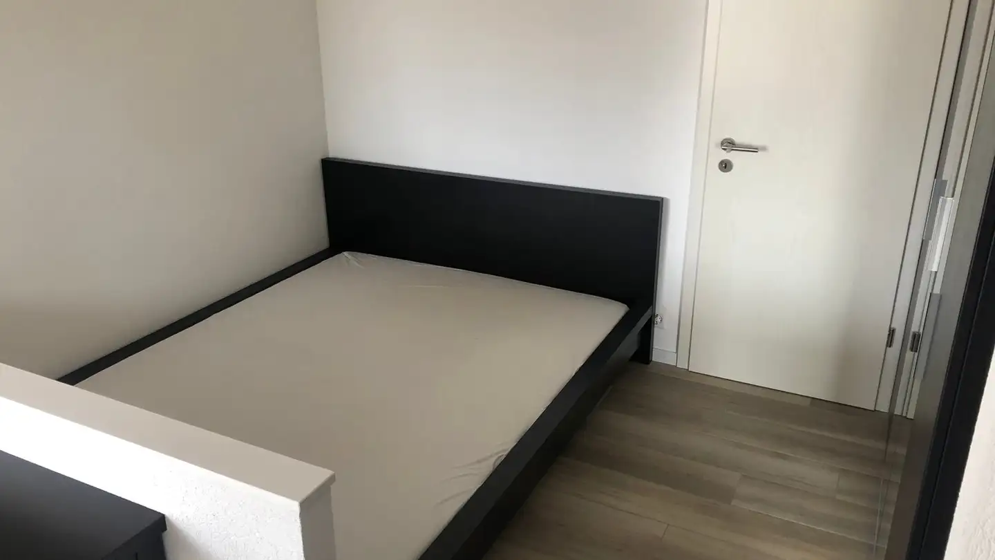 Apartment for rent - Chemin de l'Epena, 1565 Vallon - Photo 4