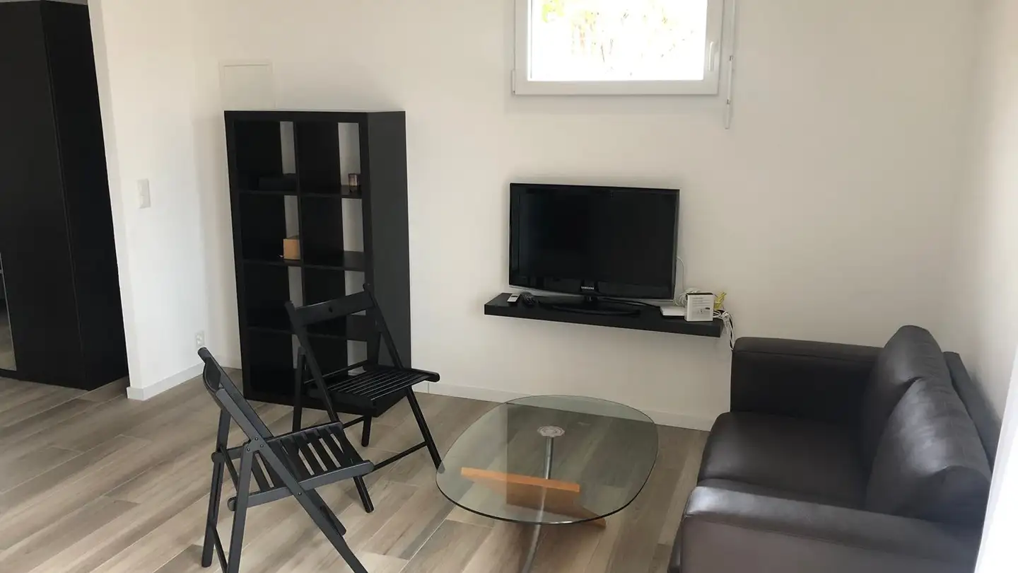 Apartment for rent - Chemin de l'Epena, 1565 Vallon - Photo 2