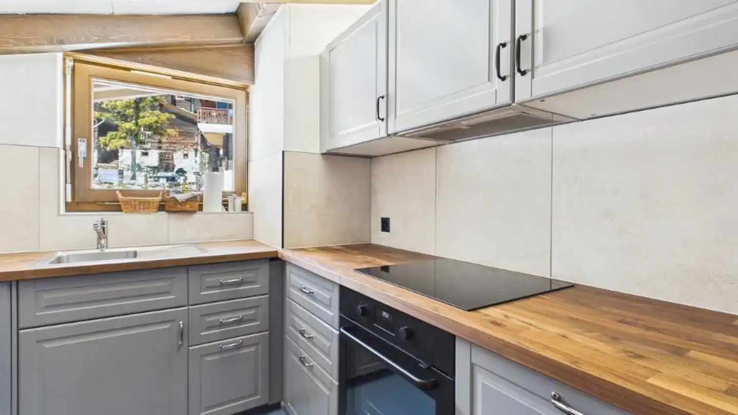 Apartment for sale - 3953 Leuk Stadt