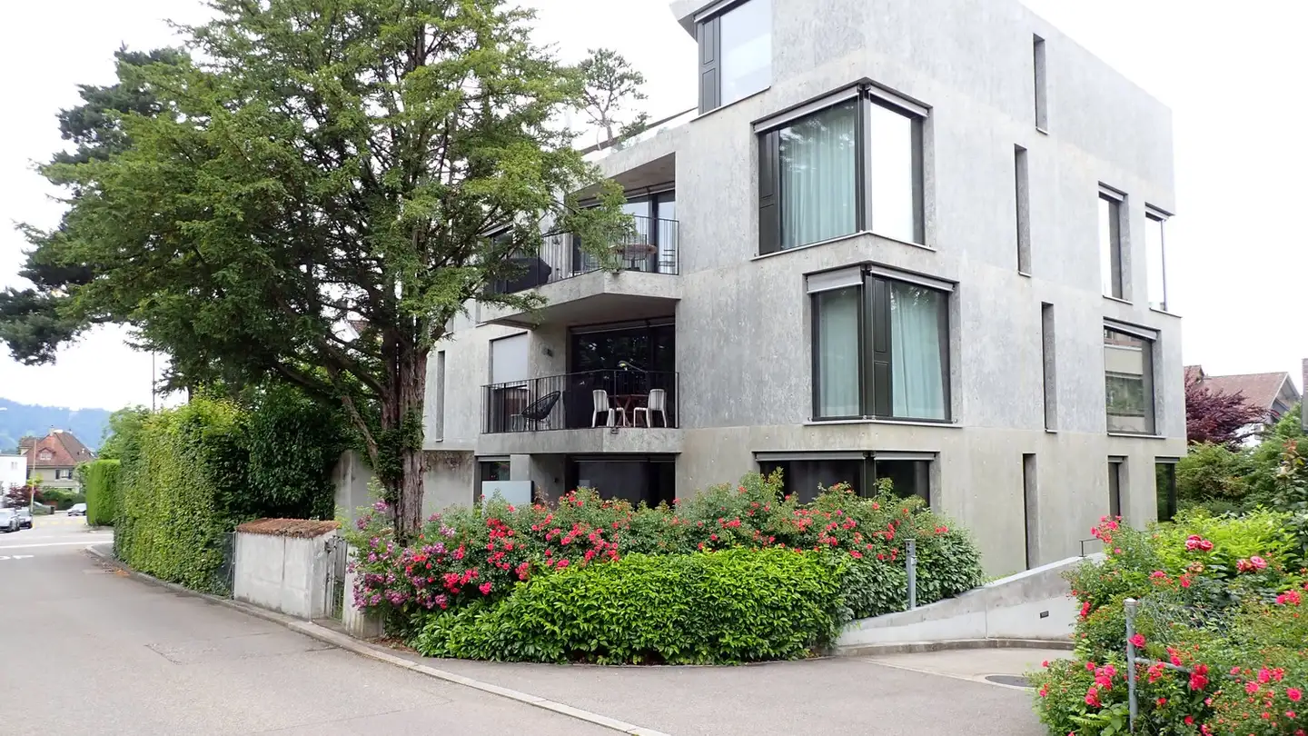 Wohnung mieten - Zumiker Strasse 11, 8702 Zollikon - Foto 2