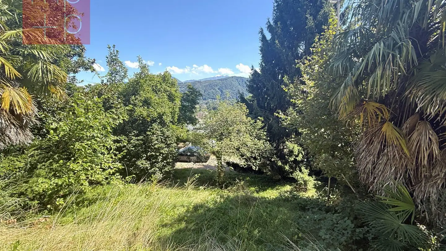 Terrain constructible à vendre - 6984 Pura