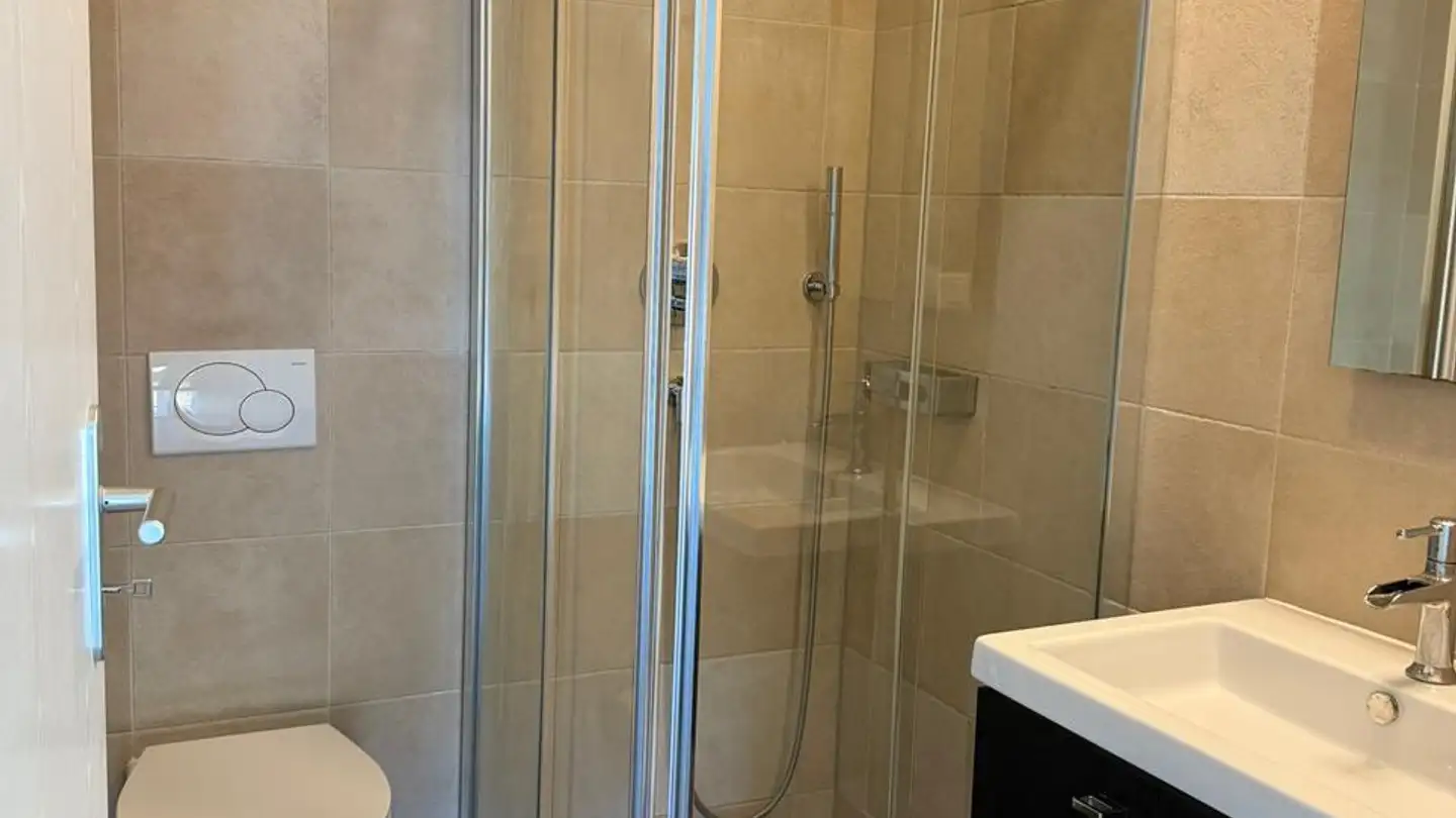 Apartment for rent - Chemin De La Maison Jean 2, 1801 Le Mont-Pèlerin - Photo 3