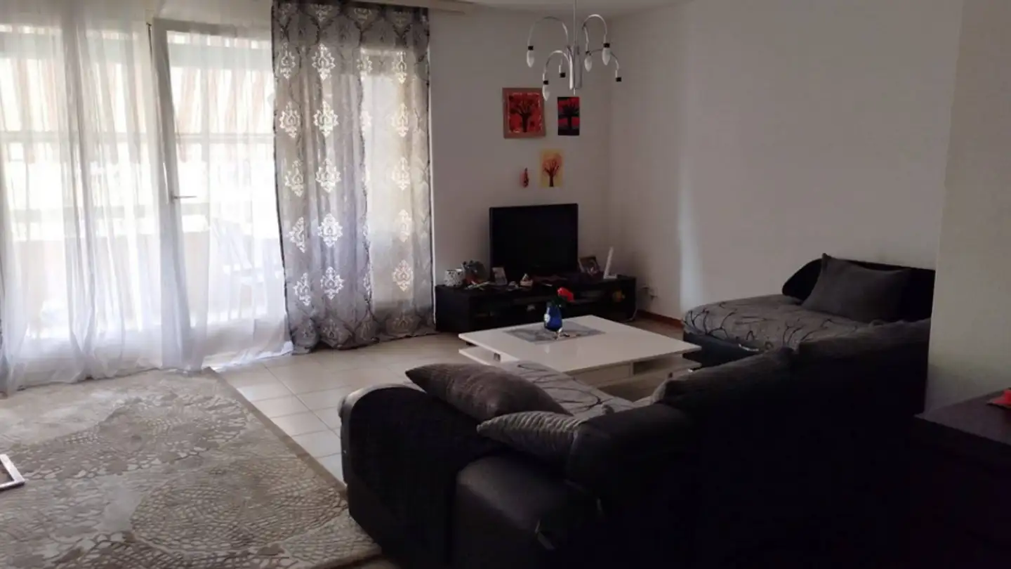 Apartment for rent - Rue D'entremonts 17, 1400 Yverdon-les-Bains - Photo 2