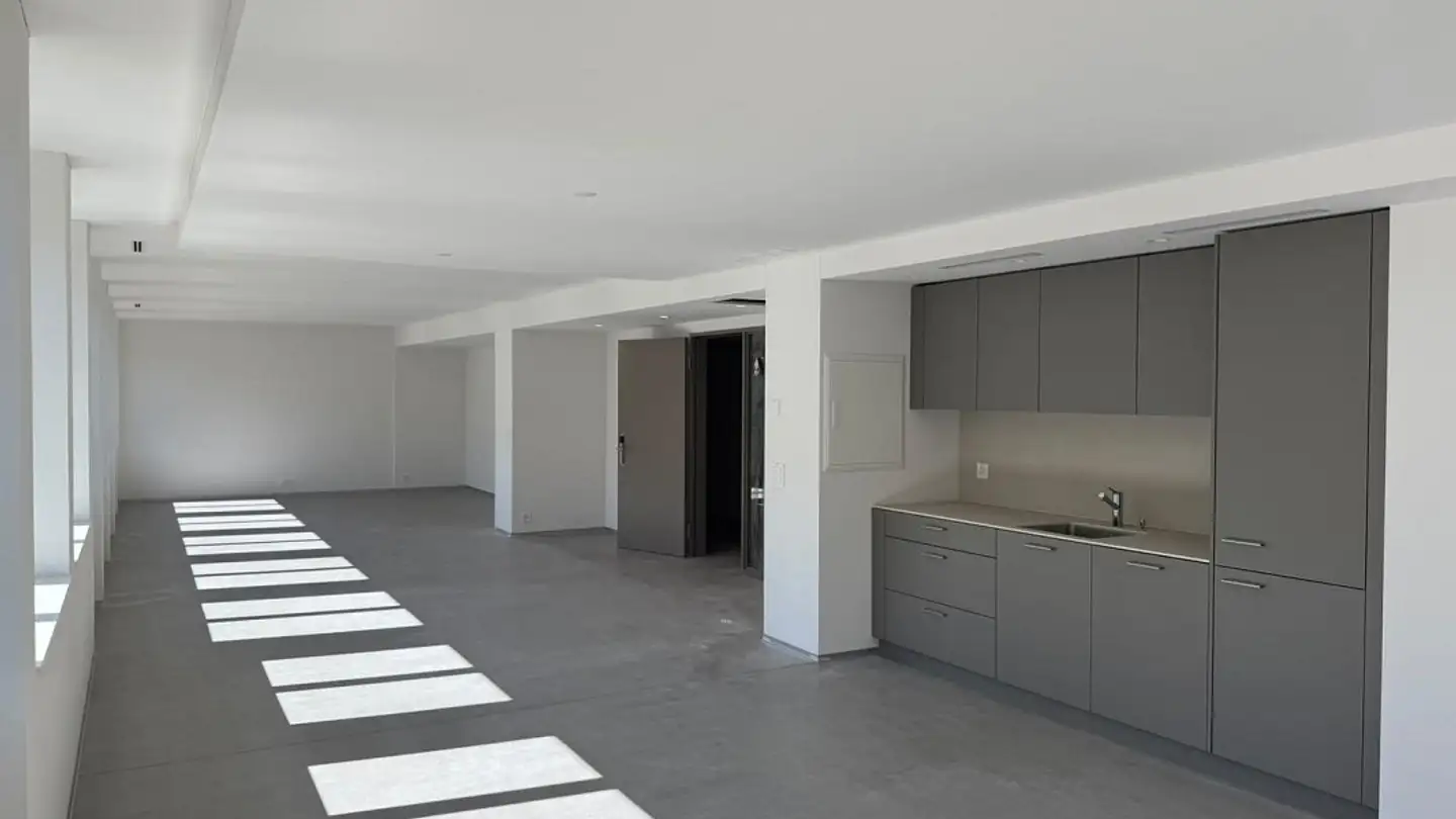 Office space for rent - Thurgauerstrasse 107, 8152 Glattpark (Opfikon) - Photo 2