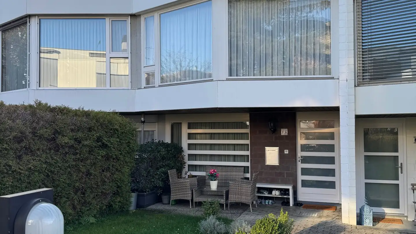 Casa a schiera in affitto - Teichstrasse 86, 4106 Therwil