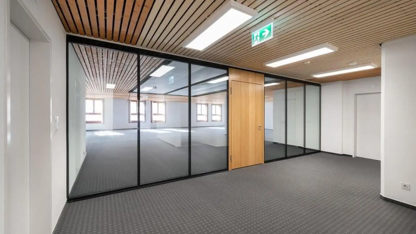 Bürofläche mieten - Grand-Rue 124, 2720 Tramelan - Foto 4