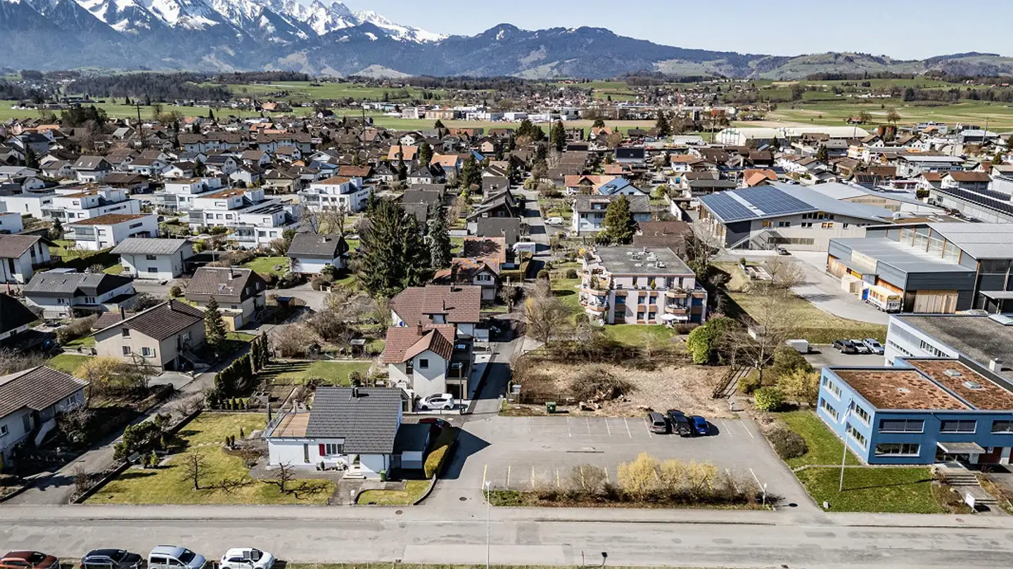 Terreno edificabile in vendita - Alpenweg 2, 3661 Uetendorf