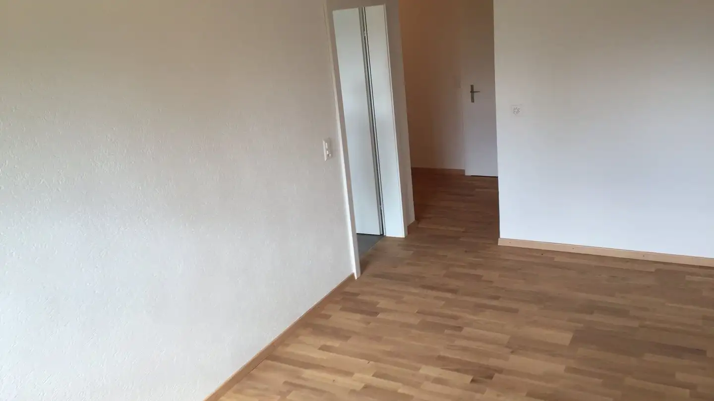 Apartment for rent - Juchrainstrasse, 1712 Tafers - Photo 2