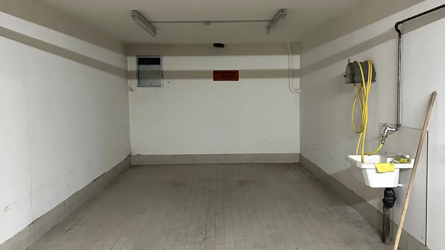 Tiefgaragenstellplatz mieten - Neufeldstrasse 132a, 3012 Bern - Foto 3
