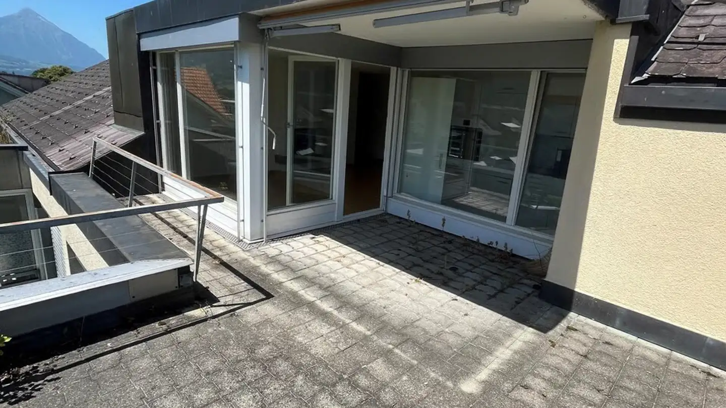 Attique à louer - Mittlere Strasse 39, 3800 Unterseen - Photo 2