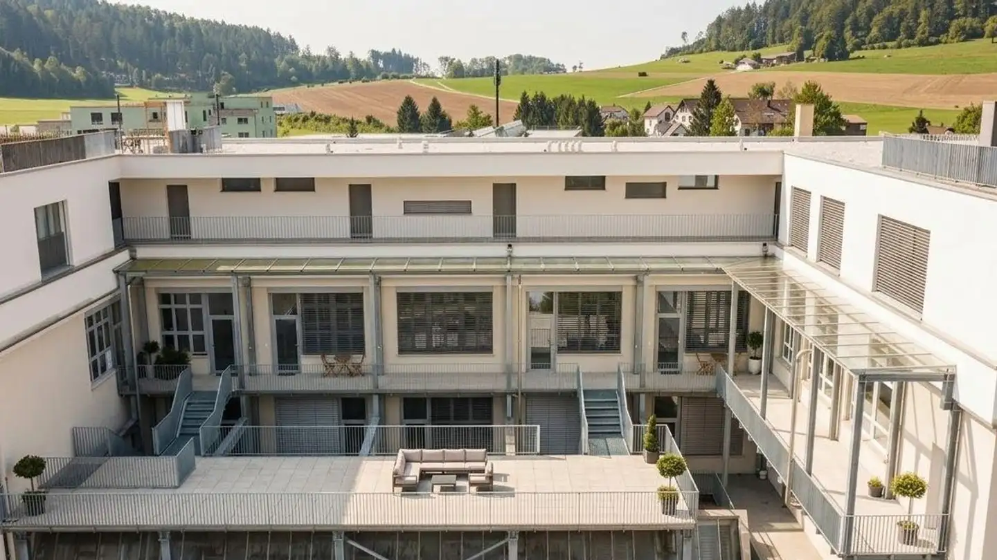 Attique à louer - Dorfstrasse 6a, 8484 Weisslingen