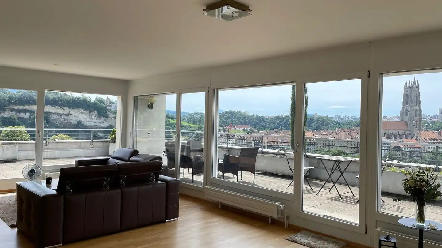Penthouse for rent - Chemin Des Kybourg / Kyburgerweg 1, 1700 Fribourg