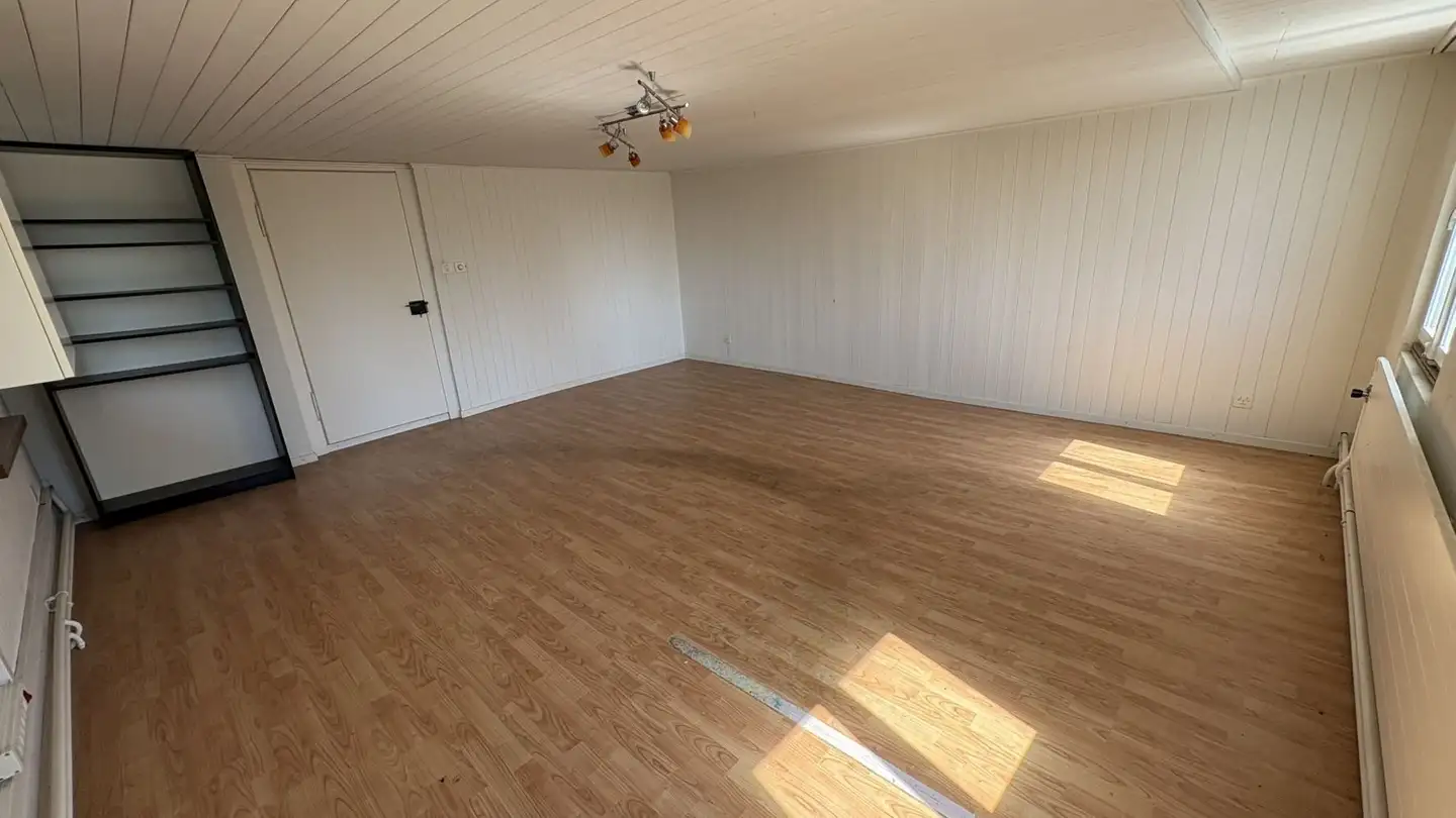 Gewerbe mieten - Im Winkel 2, 5621 Zufikon