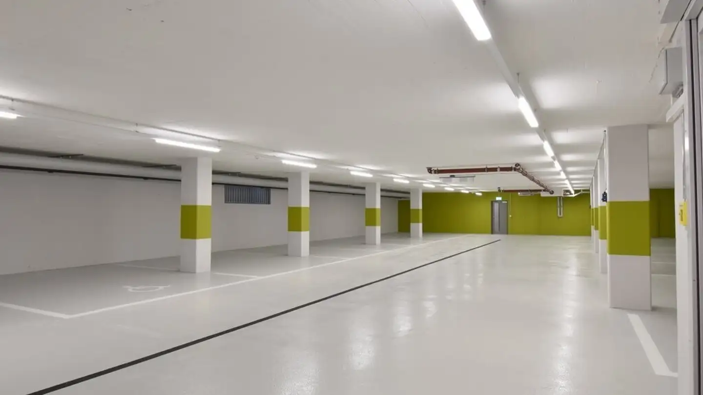 Tiefgaragenstellplatz mieten - Kasinostrasse, 5000 Aarau - Foto 2