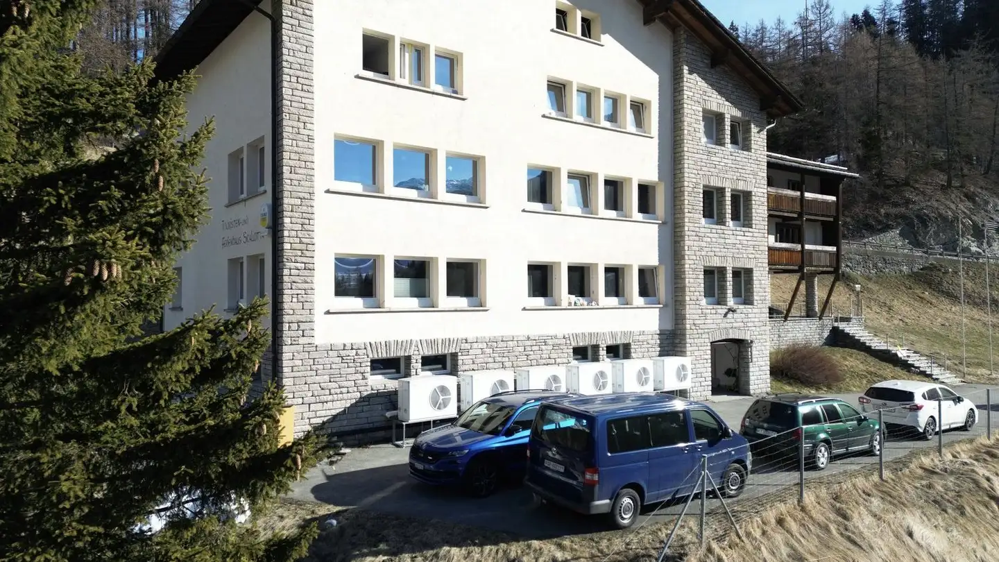 Mixed-use building for sale - Veia Gelgia 19, 7456 Marmorera - Photo 3