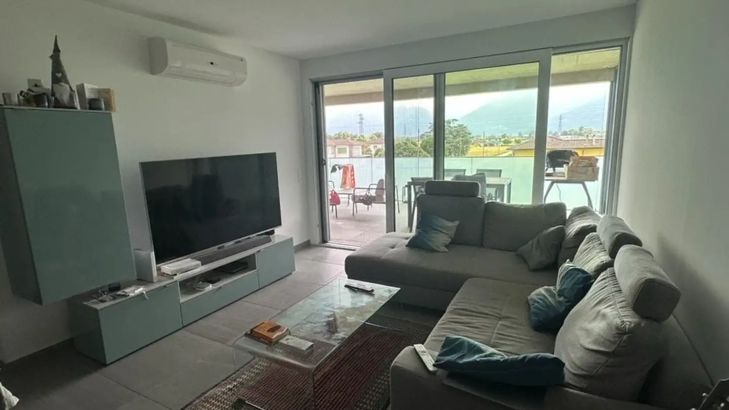 Appartamento in affitto - Via Cugnoli 6, 6572 Quartino - Photo 3