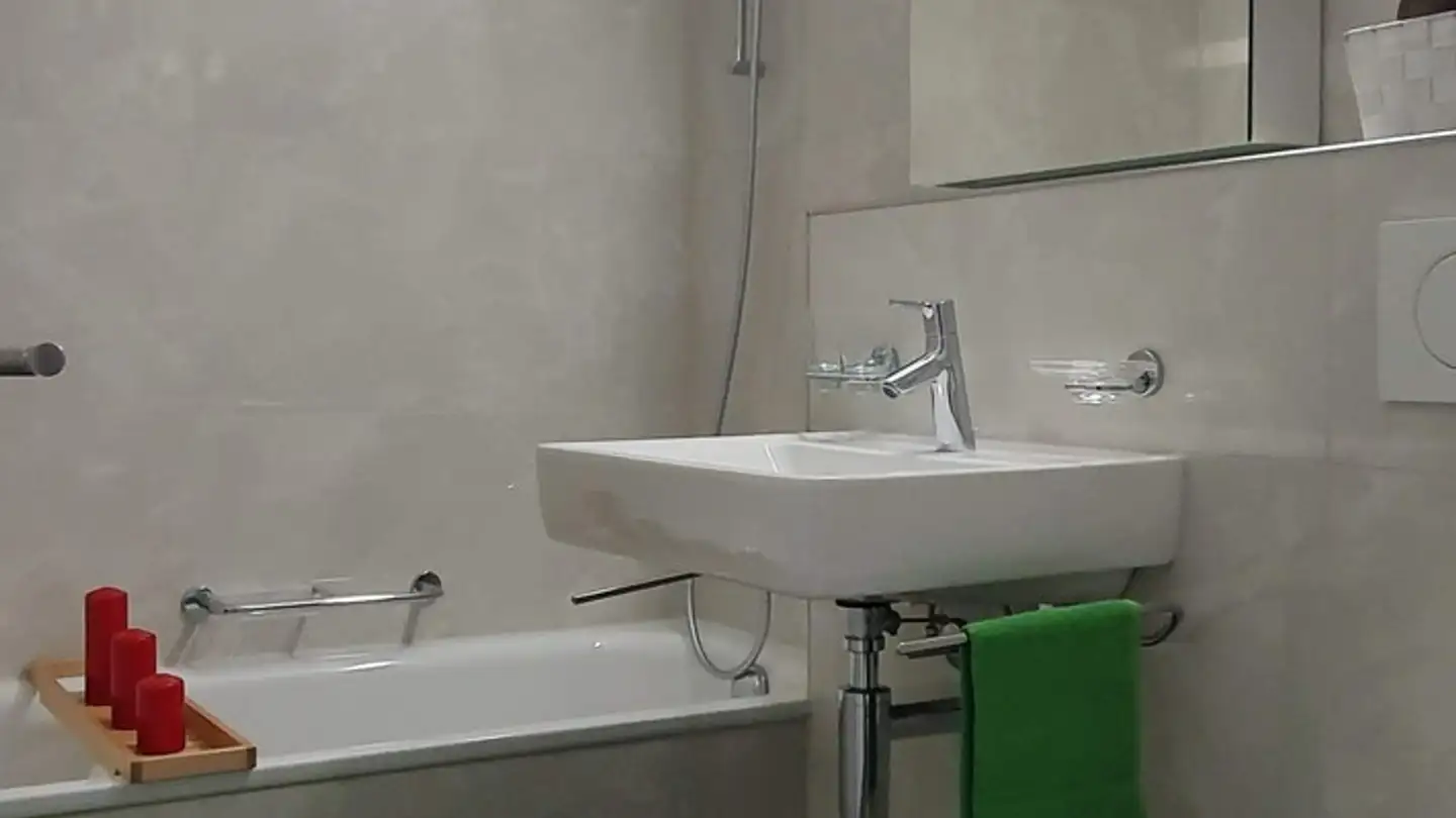 Appartement à louer - Fuhrstrasse 3, 8181 Höri