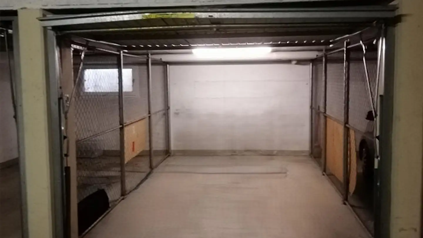 Place de parking souterraine à louer - Unterdorfstrasse 8a, 9443 Widnau - Photo 2